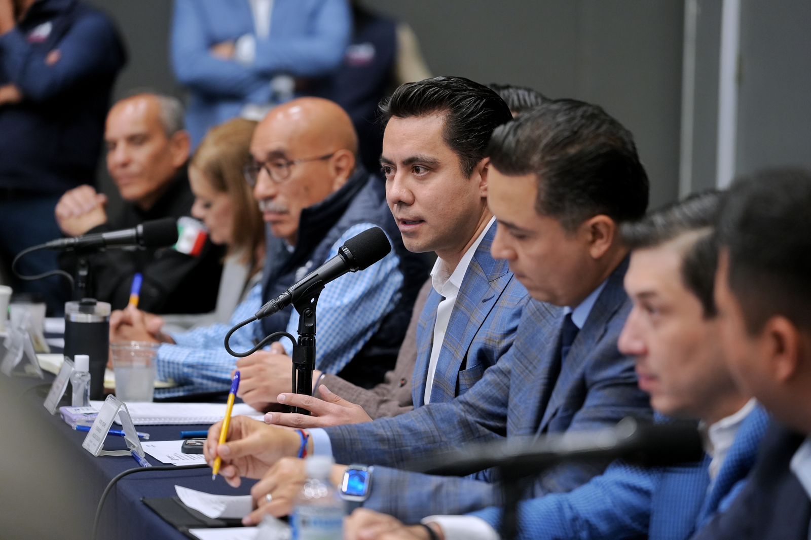 Imagen de Firma Felifer Macías Convenio de Regularización de Negociaciones Comerciales 12