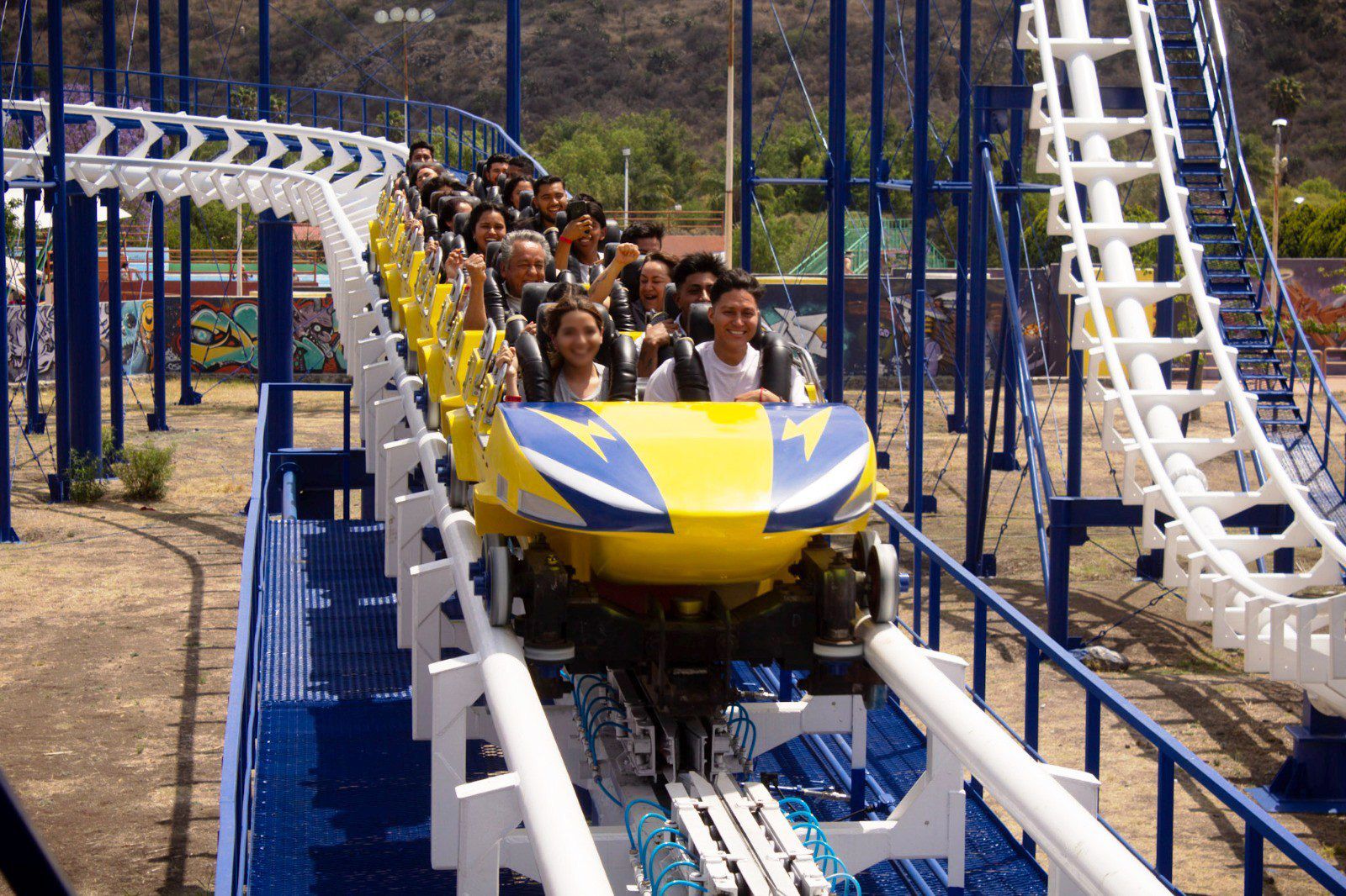 WhatsApp Image 2026-04-13 at 1.05.34 PM (2) Imagen de Más de 28 mil visitantes consolidan al Parque Bicentenario como favorito de las familias 6