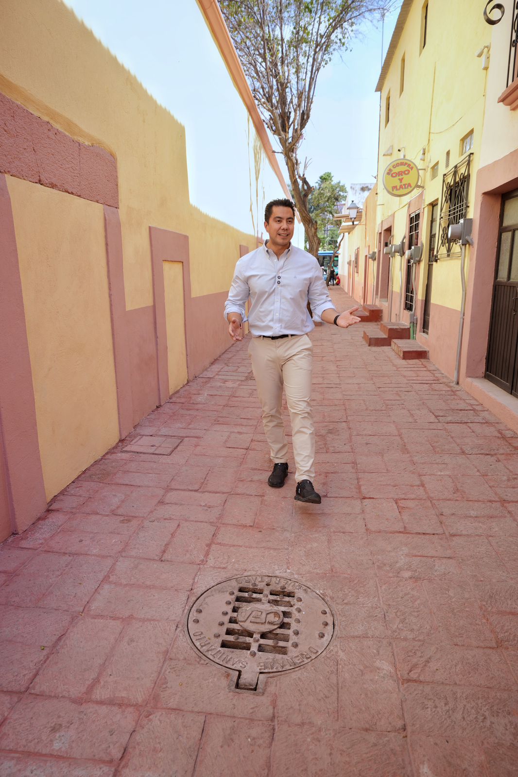 WhatsApp Image 2026-04-13 at 12.20.53 PM Imagen de Entrega Felifer Macías rehabilitación del Andador Jesús García en el Centro Histórico 17