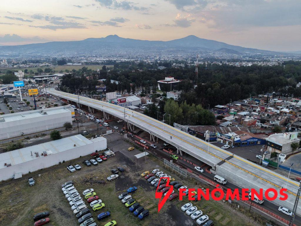 ¡Adiós al tráfico! Bedolla abre carriles superiores del puente Independencia