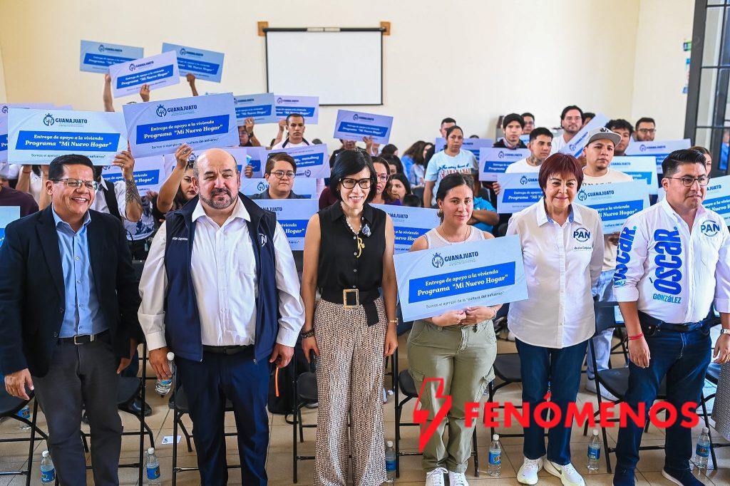 Secretaría del Nuevo Comienzo entrega apoyos del programa Mi Nuevo Hogar para las familias leonesas