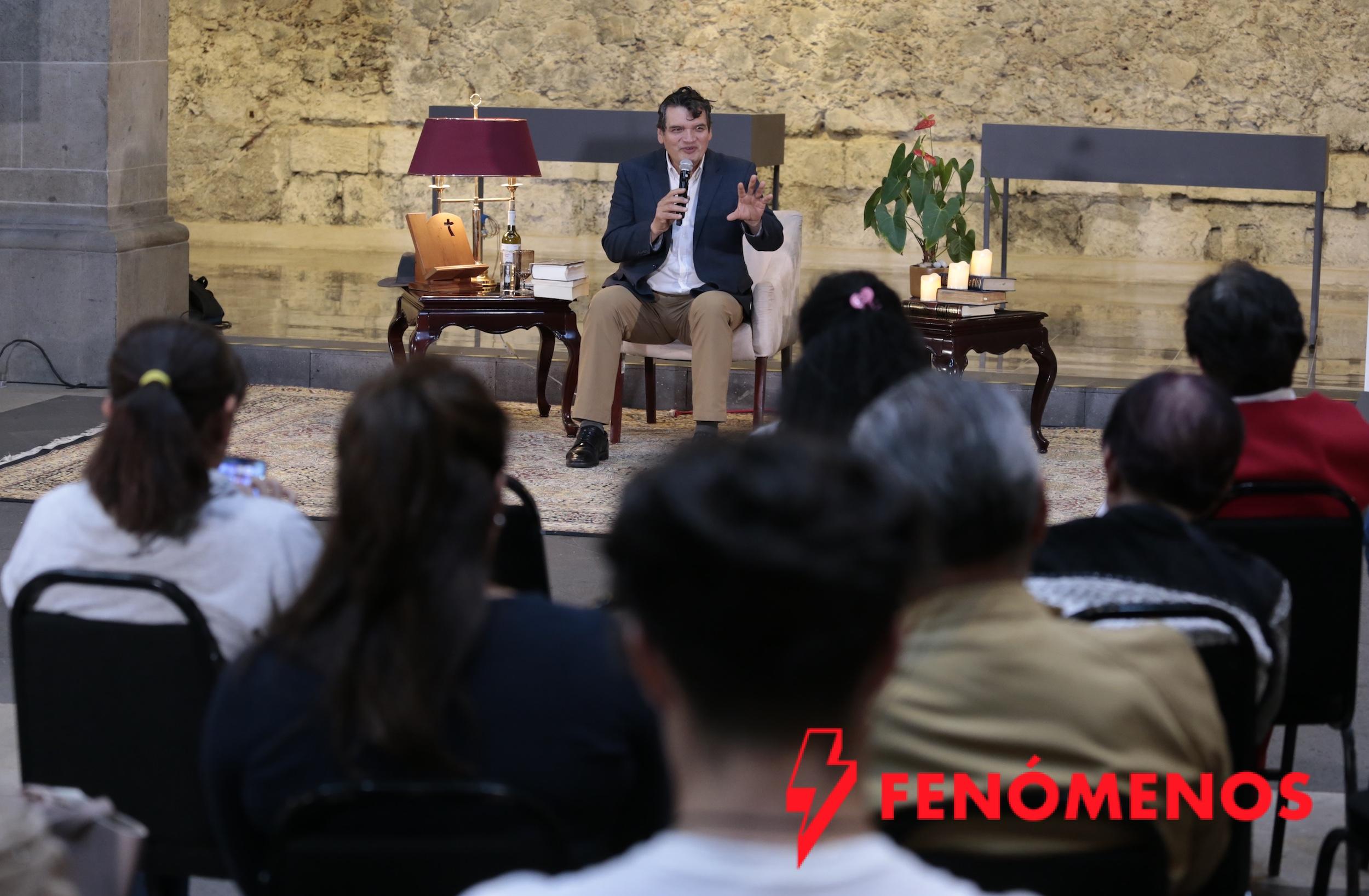 El teatro es una de las principales herramientas de transformación social, afirma Francisco Hernández