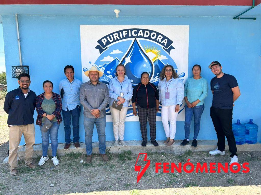 Trabajan en equipo con la gente para el desarrollo de obras hidráulicas
