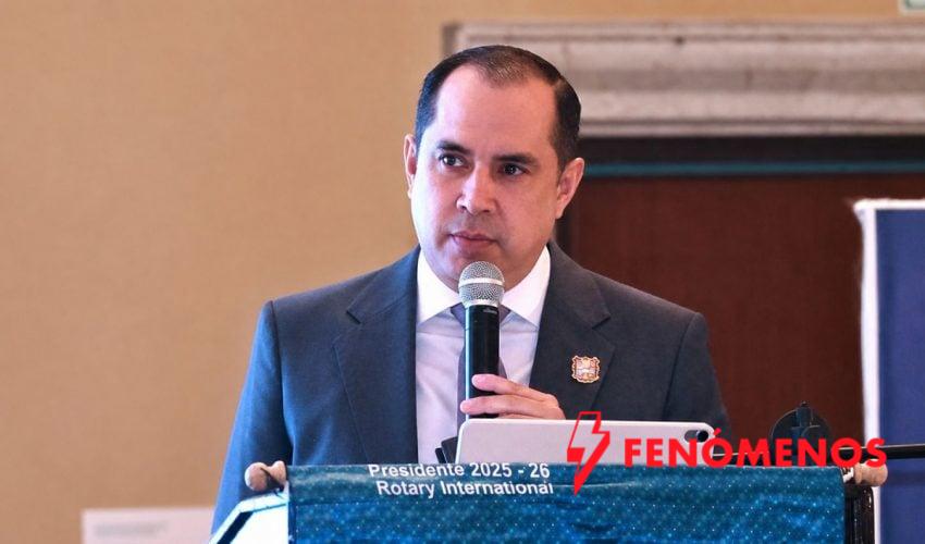 Participa secretario de Finanzas en encuentro rotario y destaca saneamiento financiero de Tamaulipas