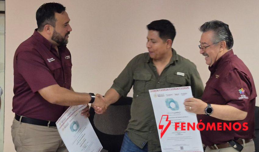 Reciben empresas de Tula distintivos «Punto Limpio»