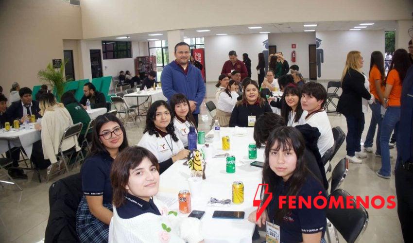 Fortalece UTNL el dominio del inglés entre estudiantes de preparatorias con certamen de Spelling Bee