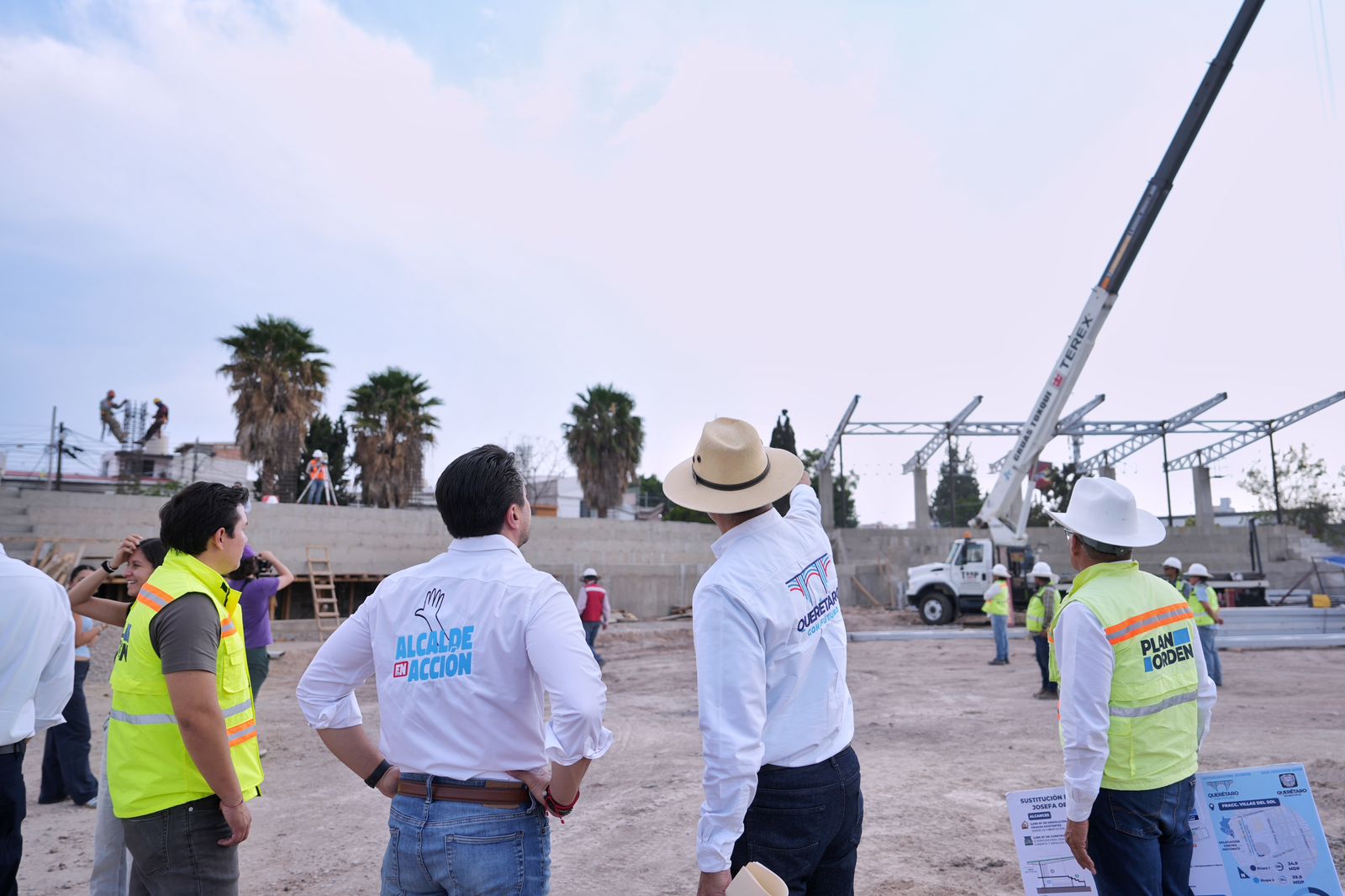 Imagen de Cumple Felifer Macías compromisos con la rehabilitación de la Unidad Deportiva Josefa Ortiz de Domínguez 12