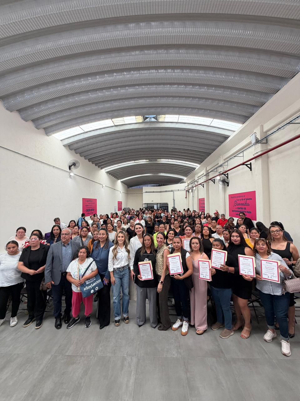 Imagen de Municipio de Querétaro celebra la graduación de la segunda generación de mujeres del Centro de Empoderamiento 10