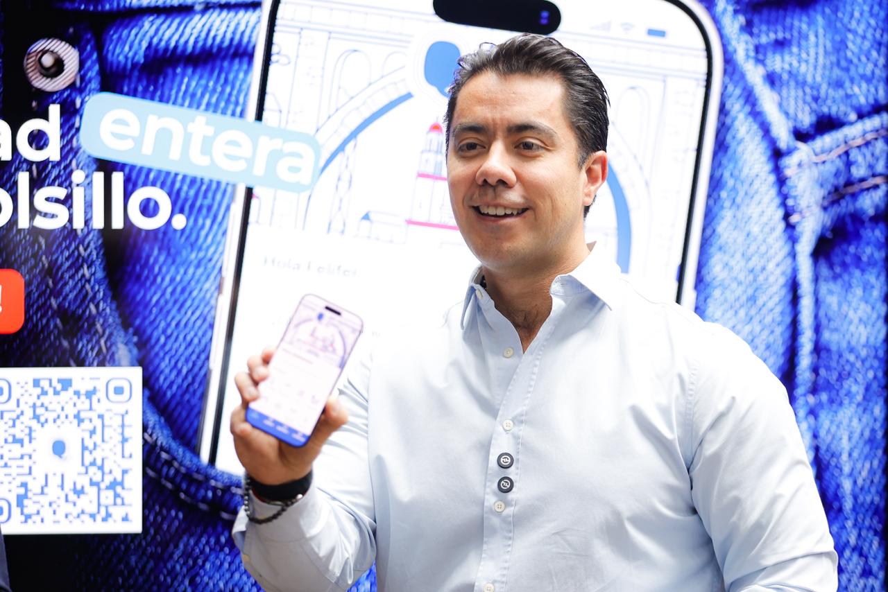 Imagen de Presenta Felifer Macías la app Ciudad Qro para simplificar trámites y servicios municipales 3