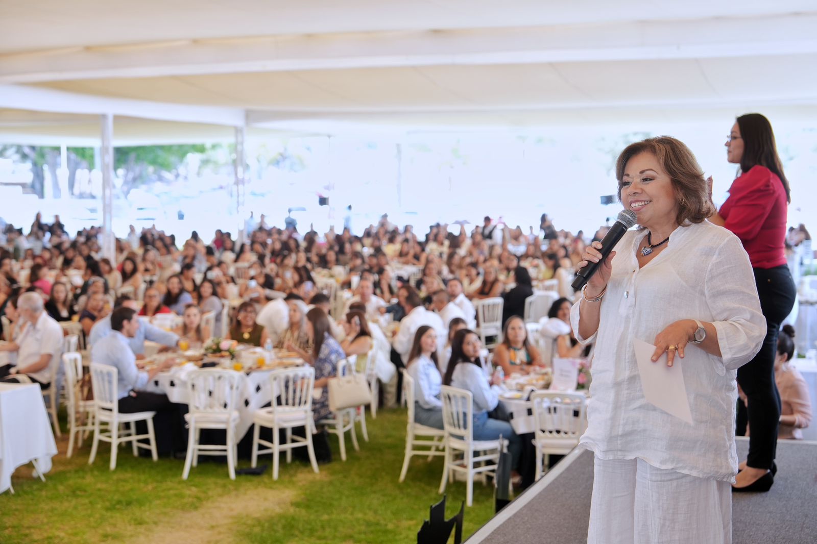 Imagen de “Construimos el gobierno más cercano y sensible gracias a ustedes, mamás”: Felifer Macías 3