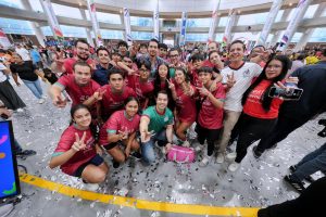 Imagen de Acompaña Felifer Macías al gobernador en la inauguración de Aquí Contigo Mundial Joven 2026 18