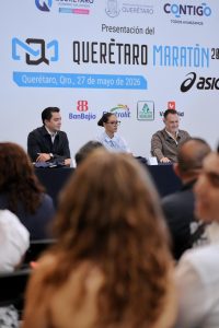 Imagen de Asiste Felifer Macías a la presentación del Querétaro Maratón 2026 7