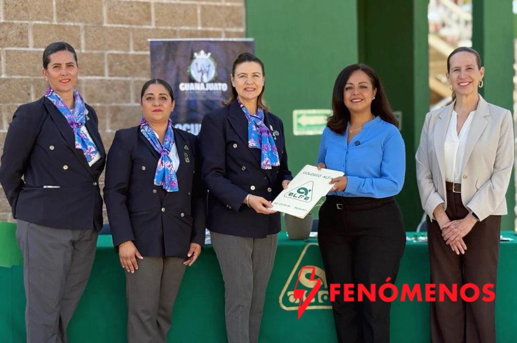 Niñas y niños de Salamanca aprenden a cuidar el medio ambiente con feria interactiva de la PAOT