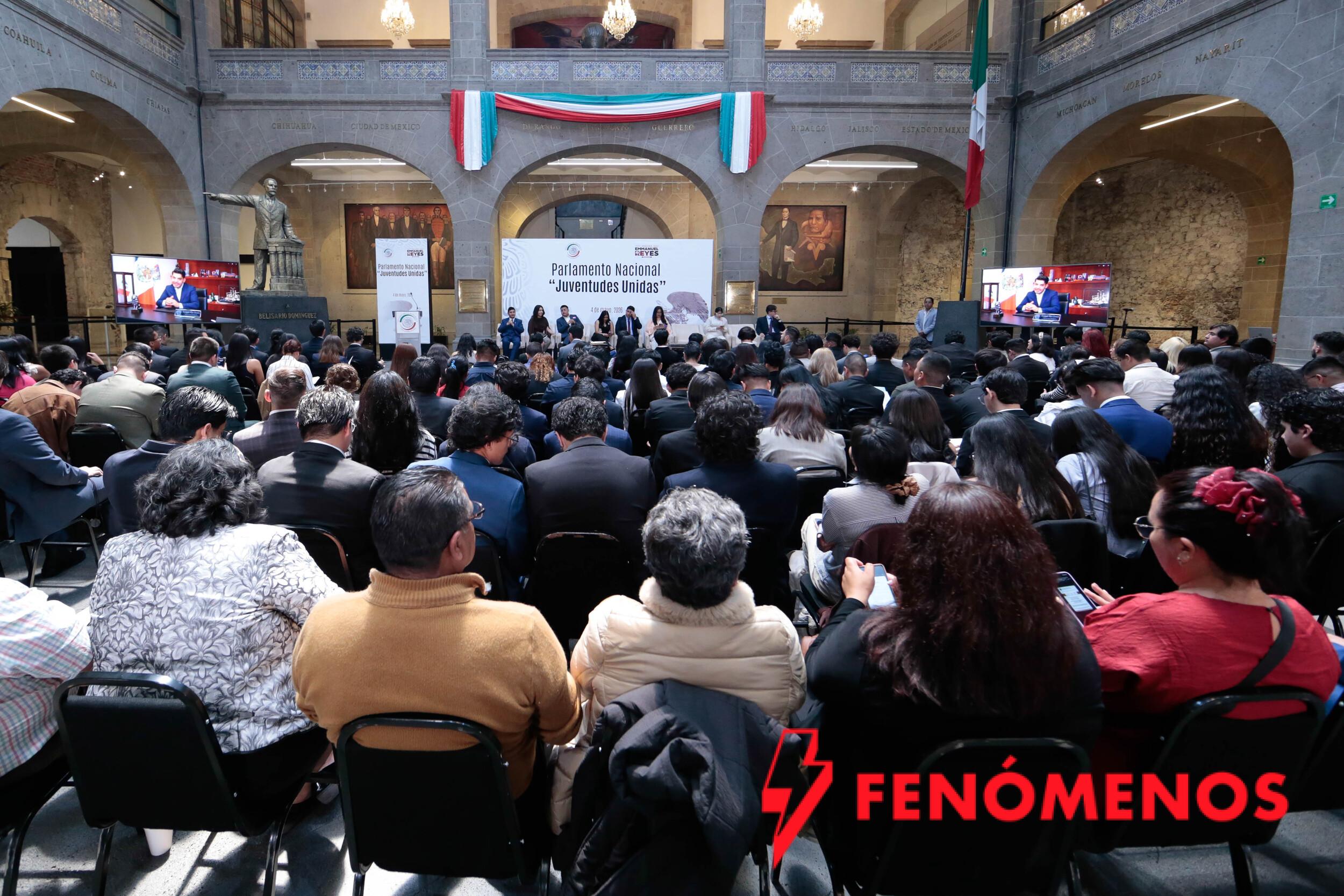 Llama Reyes Carmona a abrir espacios para jóvenes en toma de decisiones de la agenda pública