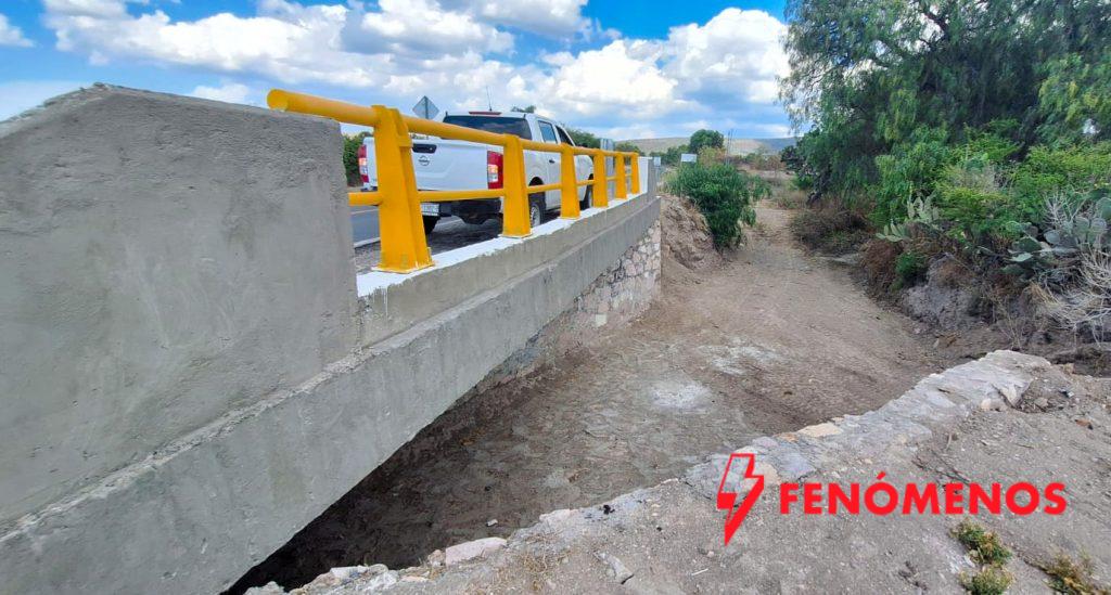 Realiza SOP trabajos de mantenimiento en puentes vehiculares ubicados en once municipios del estado