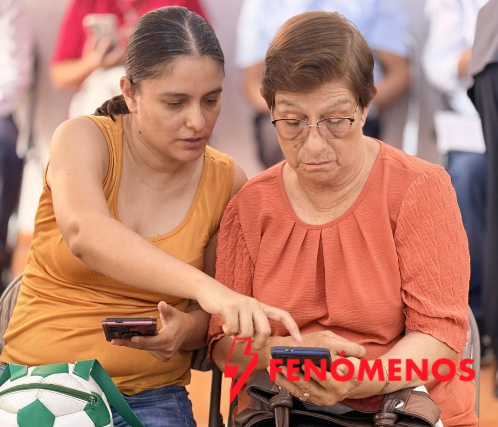 Lleva ISSEG capacitación digital a jubiladas y jubilados de todo el Estado