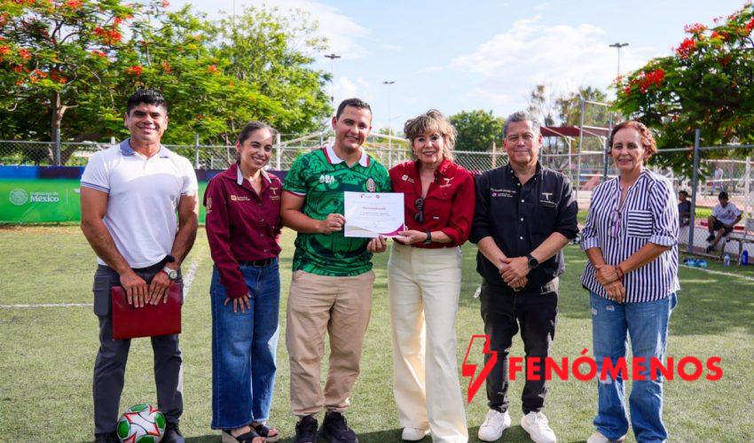 Reactiva SEBIEN cancha de futbol en el Parque Pajaritos