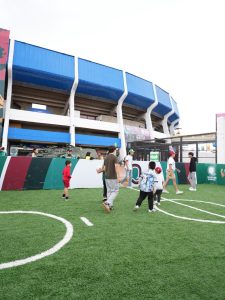 Imagen de Asiste Felifer Macías al México Zona Fest junto a más de 7 mil personas 6