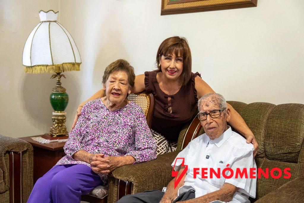 Se registran 100 personas de un siglo de edad en Historias Centenarias de DIF Estatal.