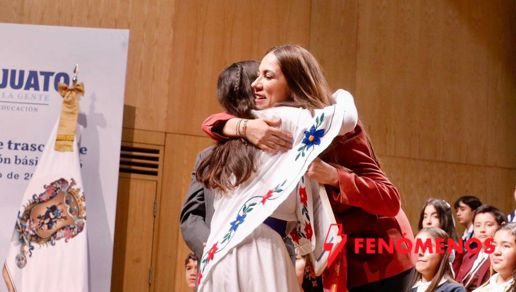 Reconoce Gobernadora la excelencia académica de estudiantes guanajuatenses