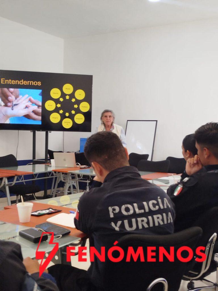Policías turísticos de los Pueblos Mágicos fortalecen su preparación para atender a visitantes