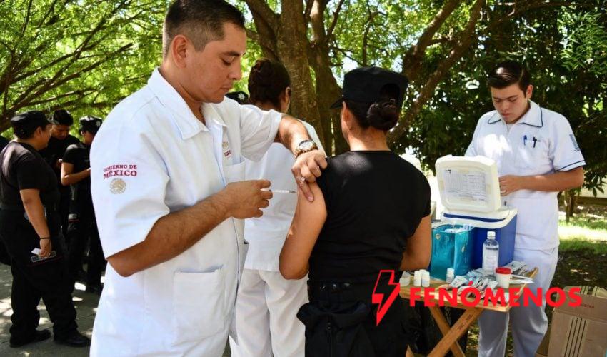 Lleva el ISSSTE jornada de vacunación a la SSPT