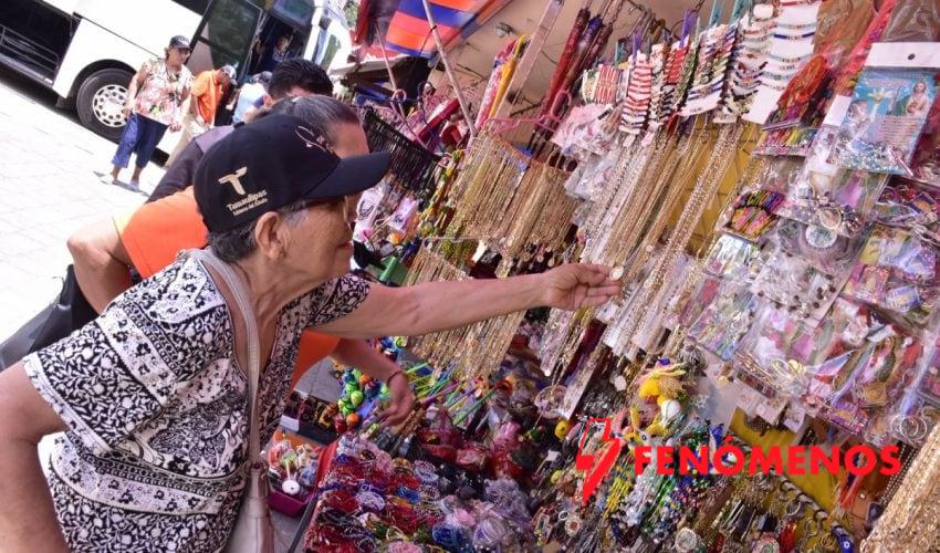 Programa de Turismo Social lleva a adultos mayores a pasear a El Chorrito en Hidalgo, Tamaulipas