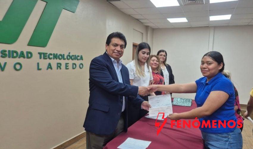 Respalda la UT Nuevo Laredo a estudiantes con becas