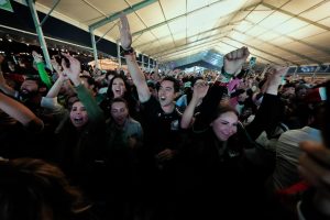Imagen de Más de 16 mil personas disfrutan del MéxicQ Zona Fest, junto a Felifer Macías 12