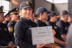 Imagen de Egresan 97 nuevos policías y agentes de seguridad de la SSPMQ en 2026 5