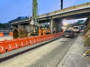 Imagen de Se implementan ajustes viales temporales en Bernardo Quintana por obra federal del tren México–Querétaro 10
