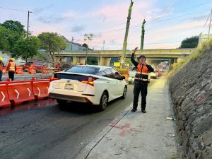 Imagen de Se implementan ajustes viales temporales en Bernardo Quintana por obra federal del tren México–Querétaro 12