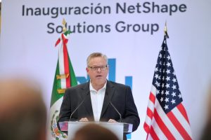 Imagen de Inaugura Felifer Macías nueva planta de NetShape México en la capital 3