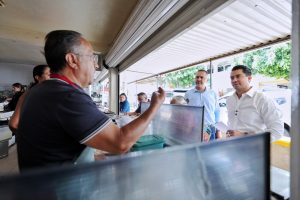 Imagen de Dignificamos la calidad de vida aquí en la colonia Presidentes: Felifer Macías 10
