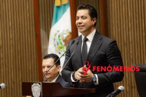 Detrás de la grandeza de Querétaro hay ciudadanos comprometidos con servir: Felifer Macías