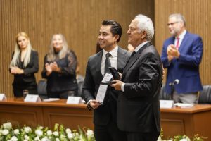 Imagen de Detrás de la grandeza de Querétaro hay ciudadanos comprometidos con servir: Felifer Macías 16