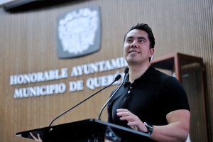Imagen de Nos encargaremos que reciban todas las herramientas para que puedan cumplir sus sueños: Felifer Macías 4