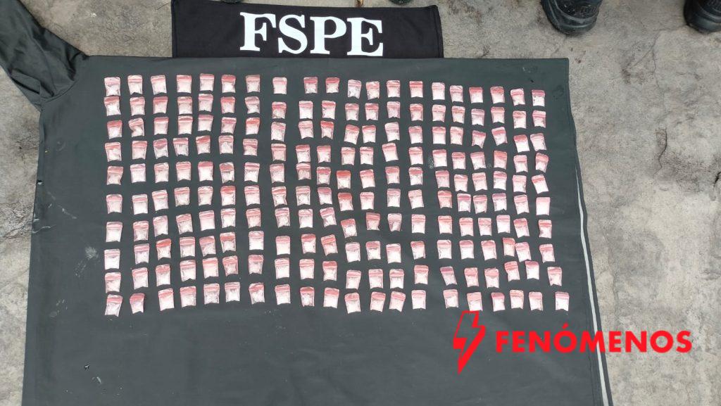 Detienen FSPE a hombre con más de 500 dosis de presunto cristal en León