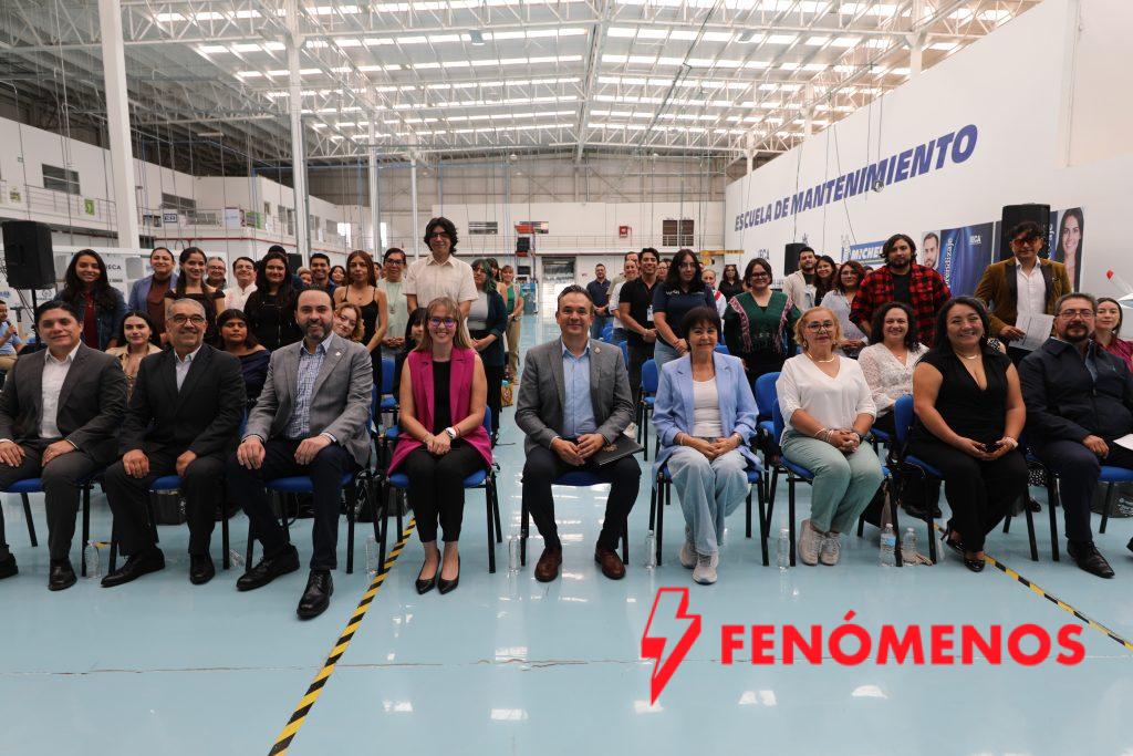 IECA fortalece la enseñanza de idiomas en Guanajuato