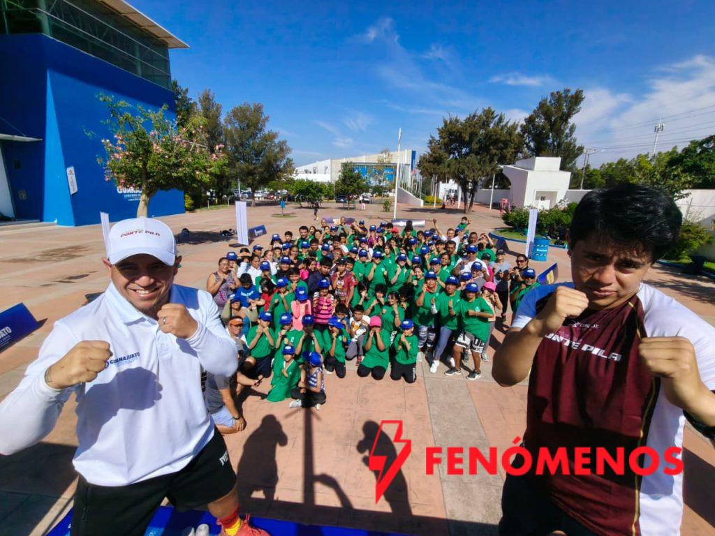 Conviven y se activan en Clase Nacional de Boxeo