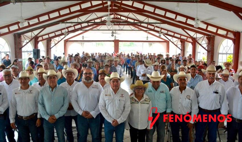 Acerca programa estatal, genética de alta calidad a las y los productores pecuarios