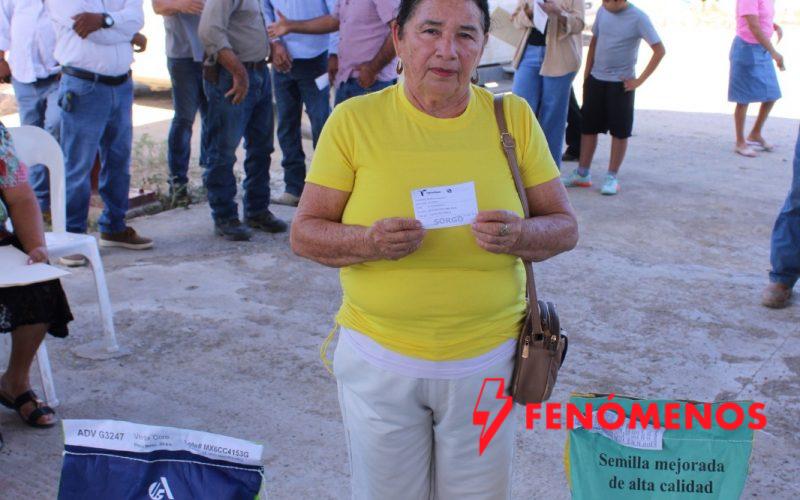 Se fortalece sector rural con entrega de semilla de sorgo y maíz