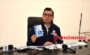 Continúa Municipio de Querétaro la implementación de los tarjetones para personas con discapacidad