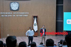 Felifer Macías inicia la semana con reunión de gabinete a las 5:30 de la mañana