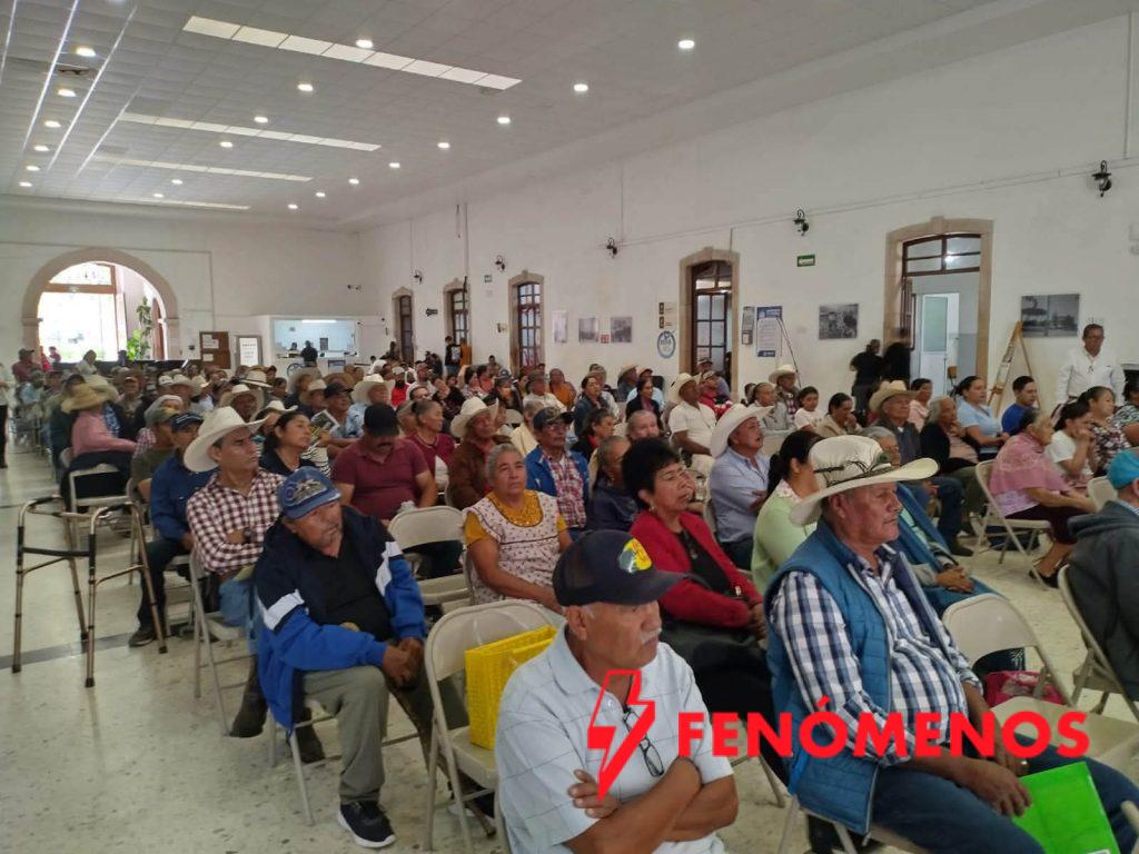 Gobierno de la Gente entrega indemnizaciones del Seguro Agropecuario a productores de San José Iturbide
