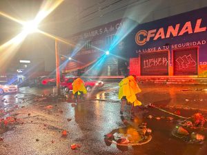 Imagen de Atiende Municipio de Querétaro incidentes menores por lluvias en distintos puntos de la ciudad 22