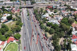 Imagen de Registra sentido Sur-Norte de Bernardo Quintana mayor flujo vehicular tras configuración en la circulación 13