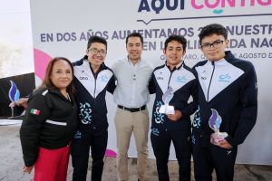 Imagen de Reconocen Felifer Macías y Mauricio Kuri a atletas y entrenadores medallistas de la Olimpiada Nacional CONADE 2026 3