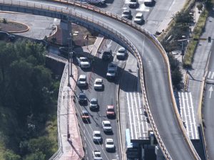 Imagen de Ajustes viales en Prol. Constituyentes buscan mitigar afectaciones al tránsito ante cierres por obras federales en la carretera 57 17