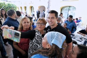 Imagen de Las personas adultas mayores son el mayor tesoro de Querétaro: Felifer Macías 9